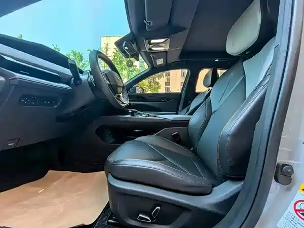 Changan UNI-V 2022