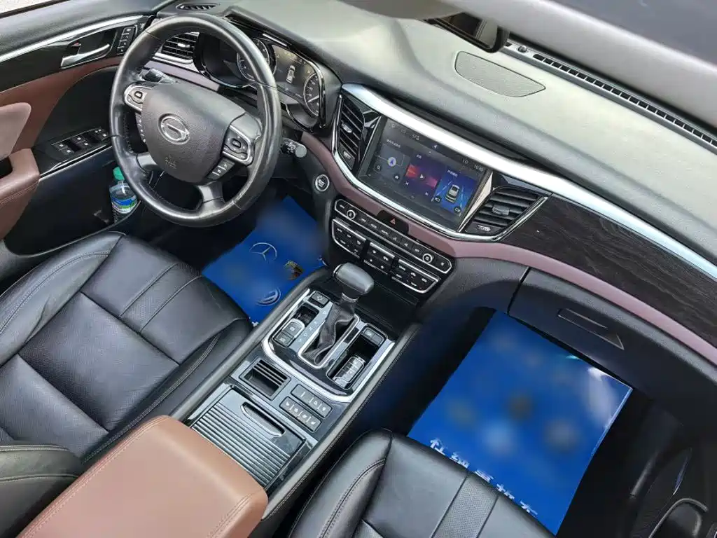 GAC Motor Trumpchi GS8 2019 — фото 10