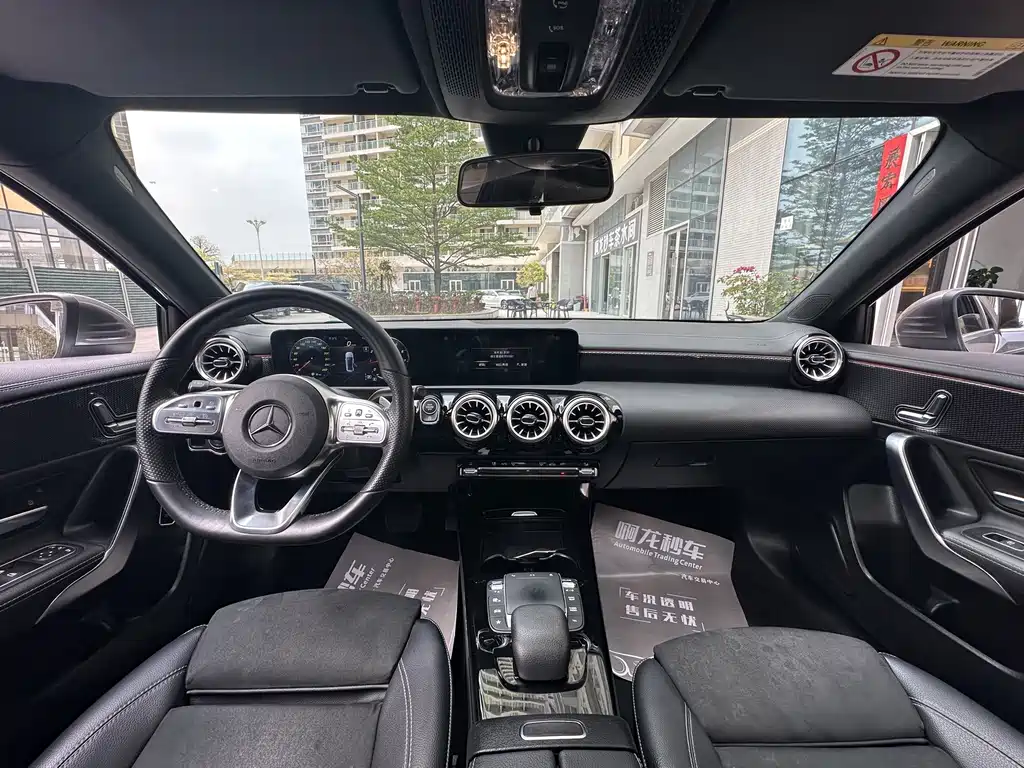 Mercedes-Benz A-Class 2022 — фото 15