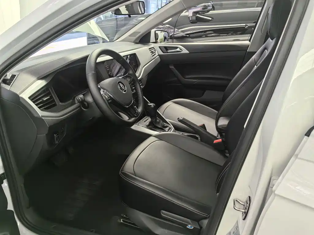 Volkswagen Polo 2023