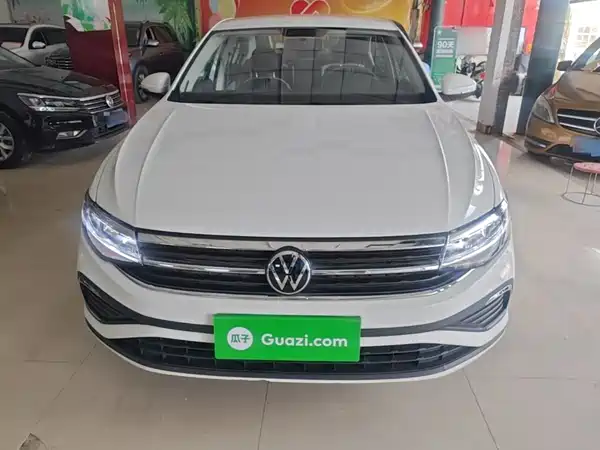 Volkswagen Bora 2024