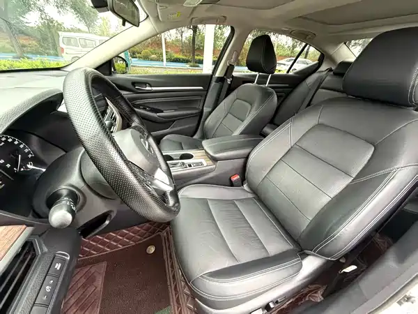 Nissan Teana 2021