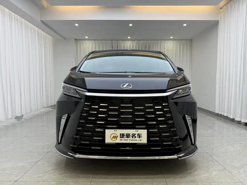 Lexus LM 2023 — фото 2