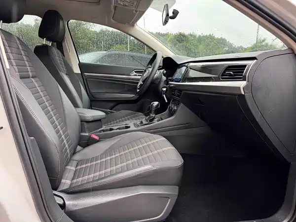 Volkswagen Lavida 2021