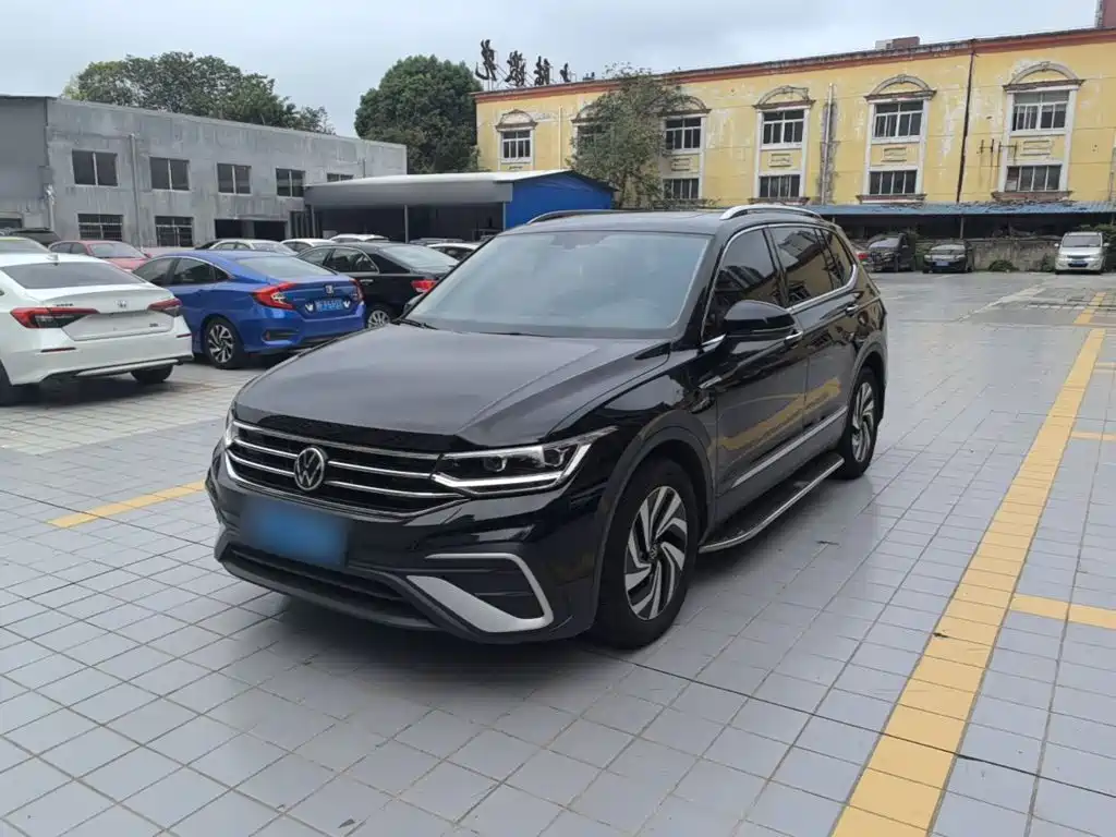 Volkswagen Tiguan L 2021 — фото 2
