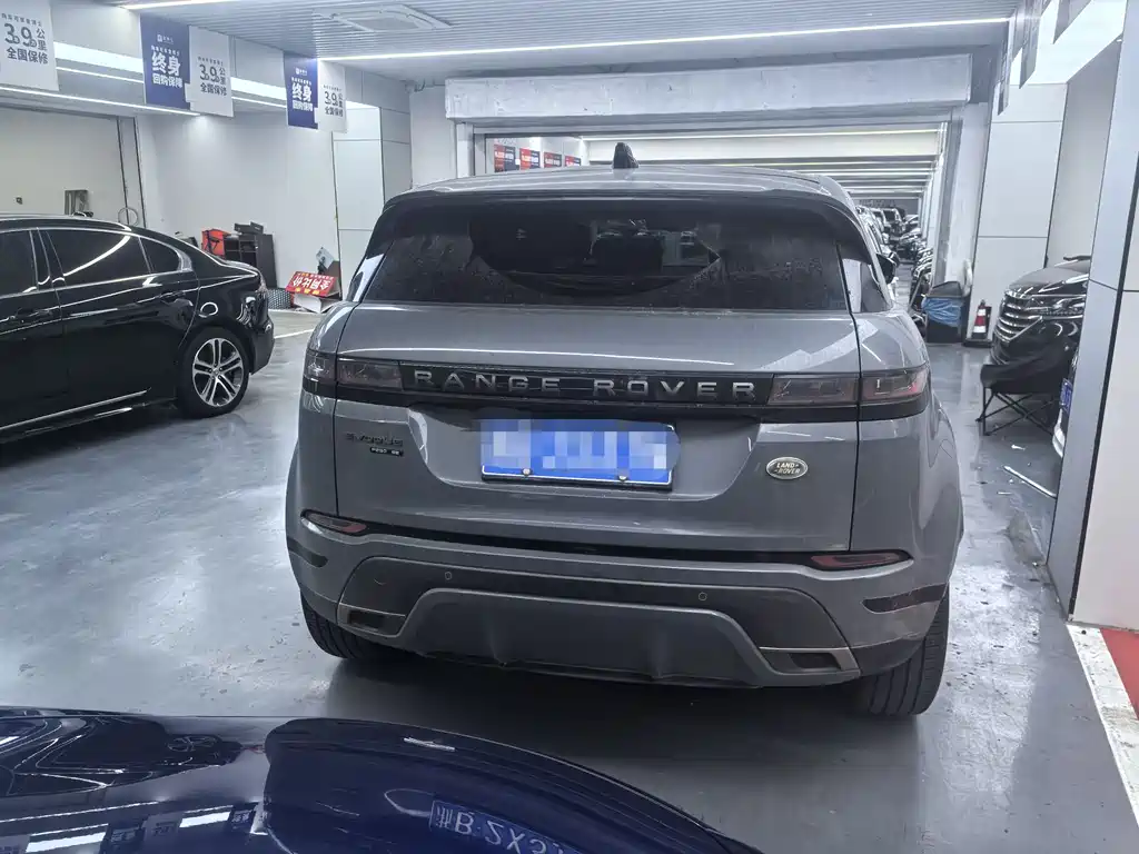 Land Rover Evoque 2021 — фото 12