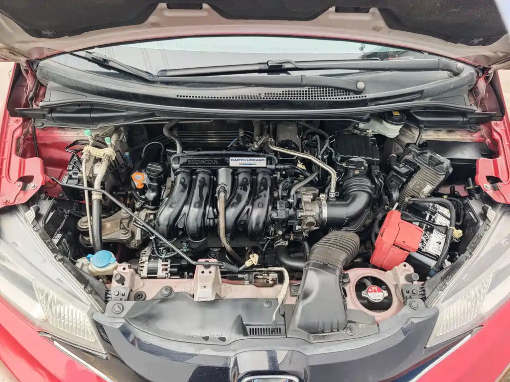 Honda Fit 2015 — фото 21