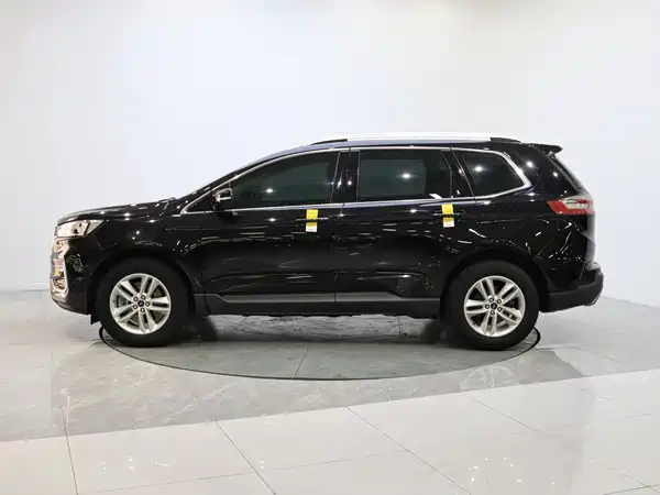Ford Edge 2021