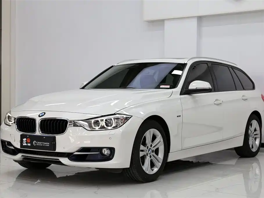 BMW 3 Series 2016 — фото 19