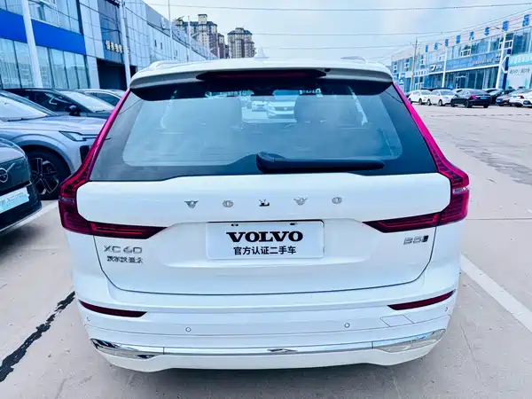 Volvo XC60 2024
