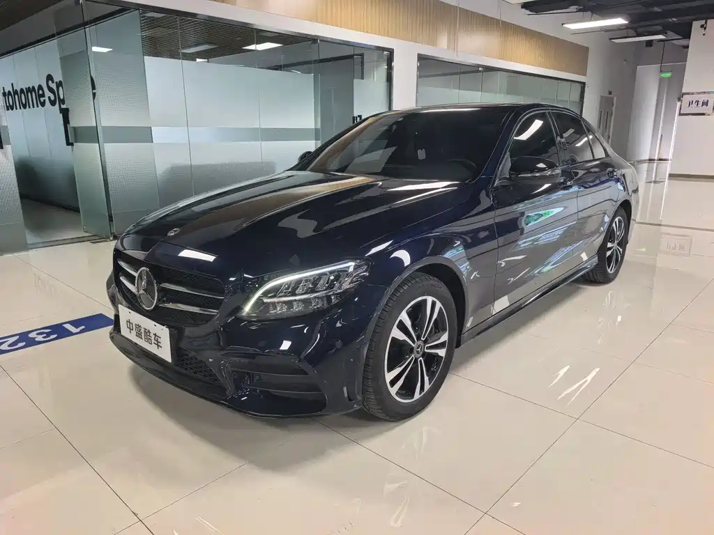 Mercedes-Benz C-Class 2020 — фото 1