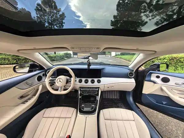 Mercedes-Benz E-Class 2023