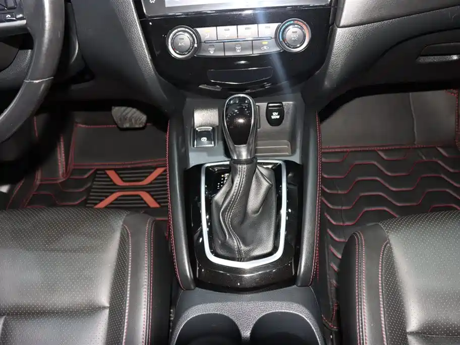 Nissan Qashqai 2021 — фото 15
