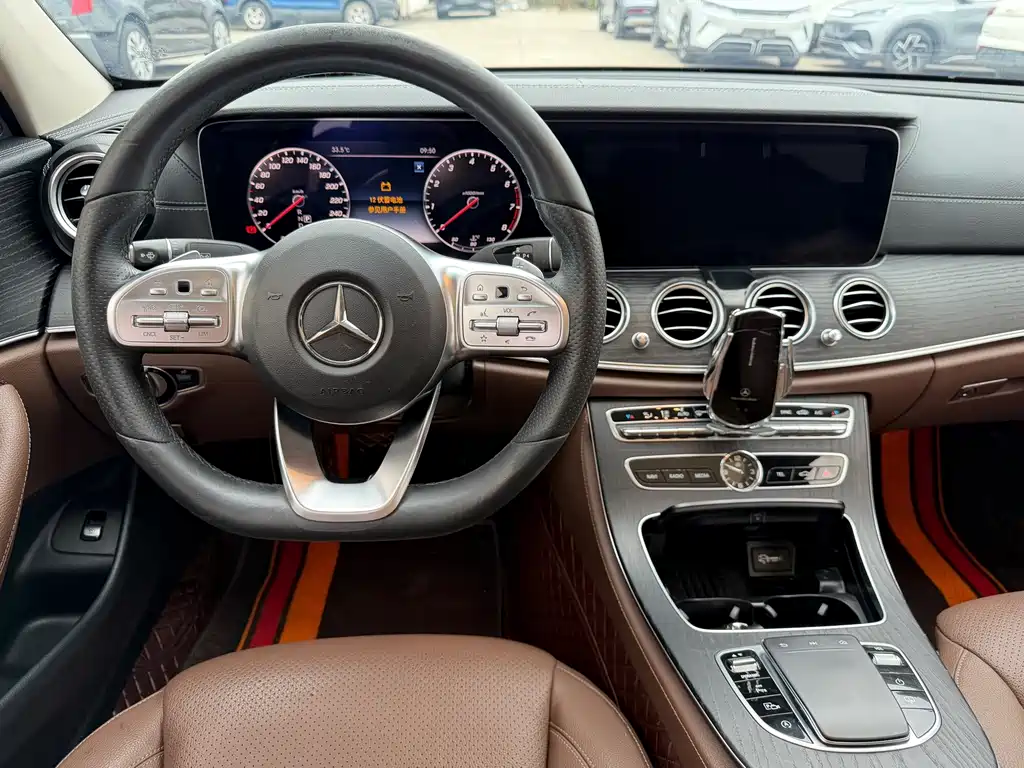 Mercedes-Benz E-Class 2020 — фото 8