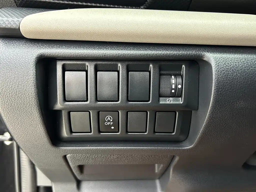 Subaru Forester 2023 — фото 20