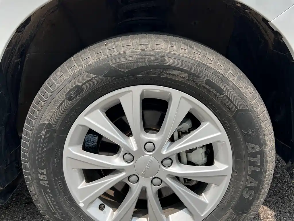Haval M6 2023 — фото 17