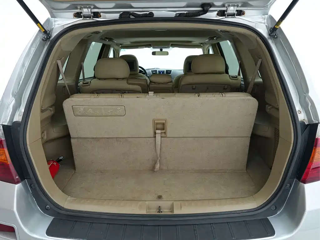 Toyota Highlander 2010 — фото 17