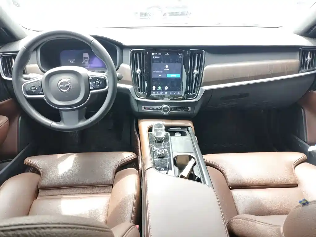 Volvo S90 2023 — фото 3