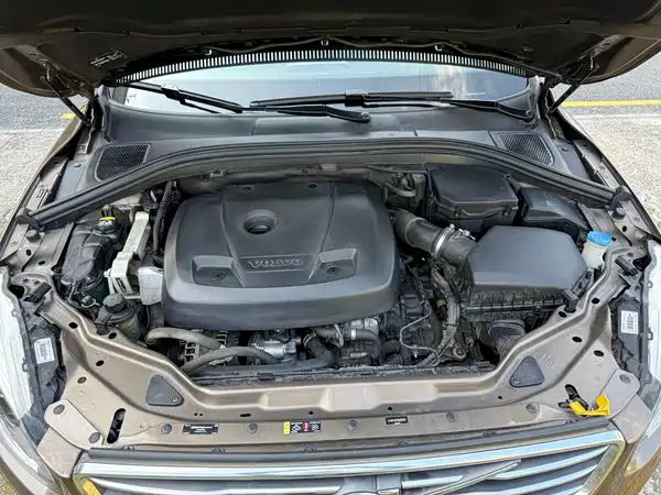 Volvo XC60 2015