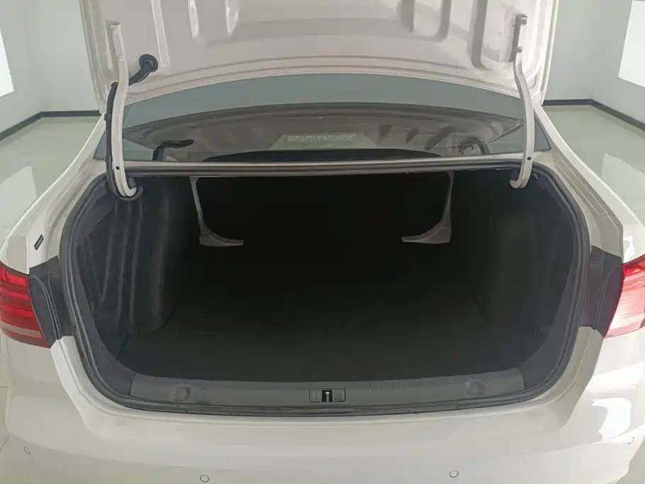 Volkswagen Lavida 2023