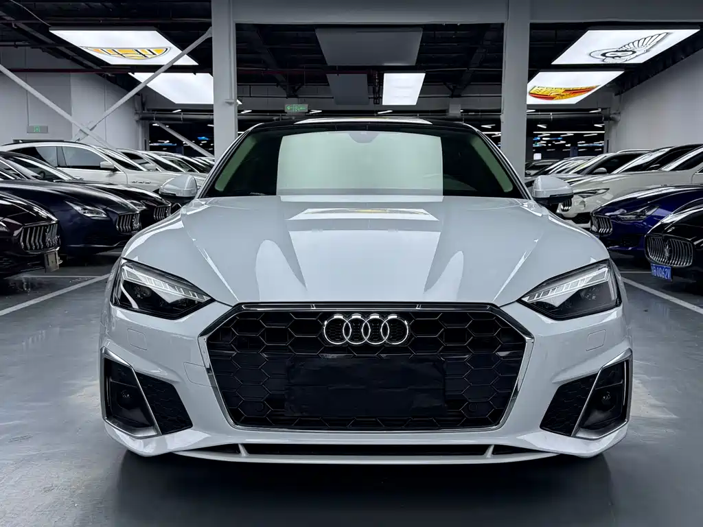 Audi A5 2023 — фото 2