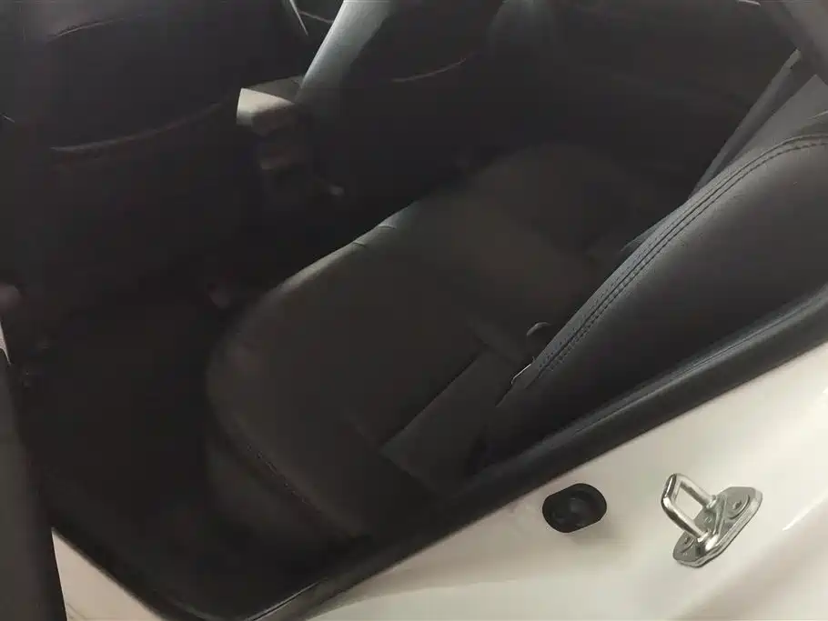 Toyota Corolla 2019 — фото 11