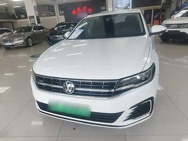 Volkswagen Bora EV 2021
