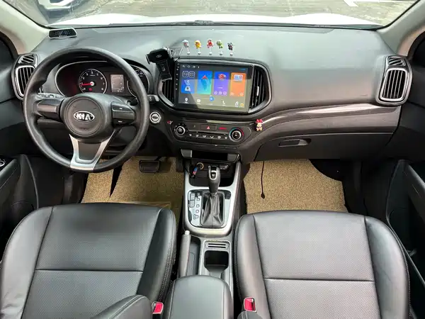 Kia KX3 2015