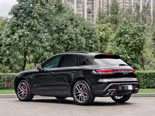 Porsche Macan 2022