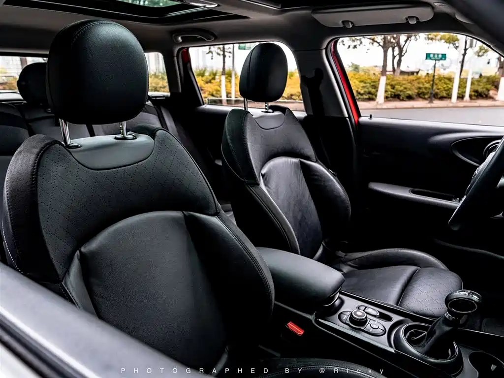 MINI Clubman 2018 — фото 9