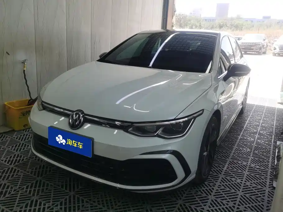 Volkswagen Golf 2023
