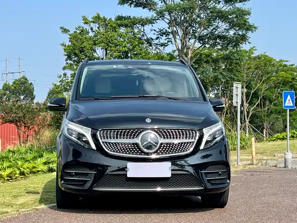 Mercedes-Benz V-Class 2022
