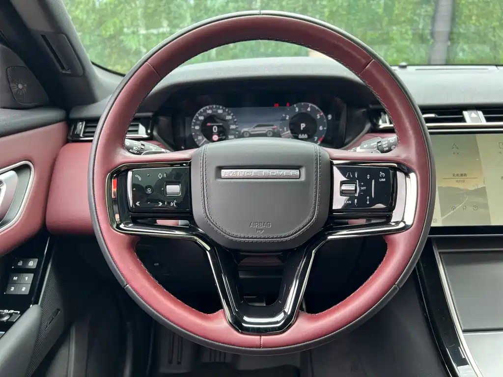 Land Rover Velar 2024 — фото 16