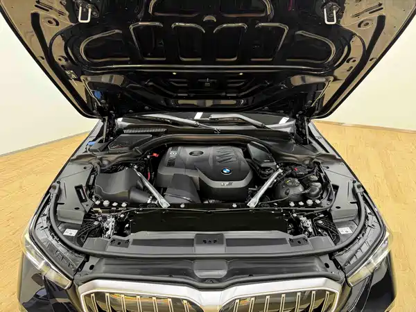 BMW 5 Series 2024