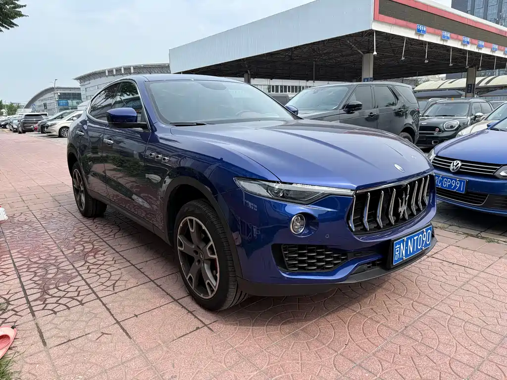 Maserati Levante 2021 — фото 3