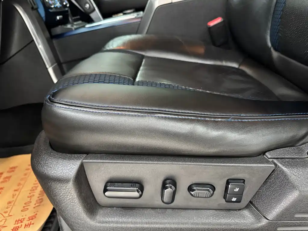 Ford F-150 Raptor 2014 — фото 13
