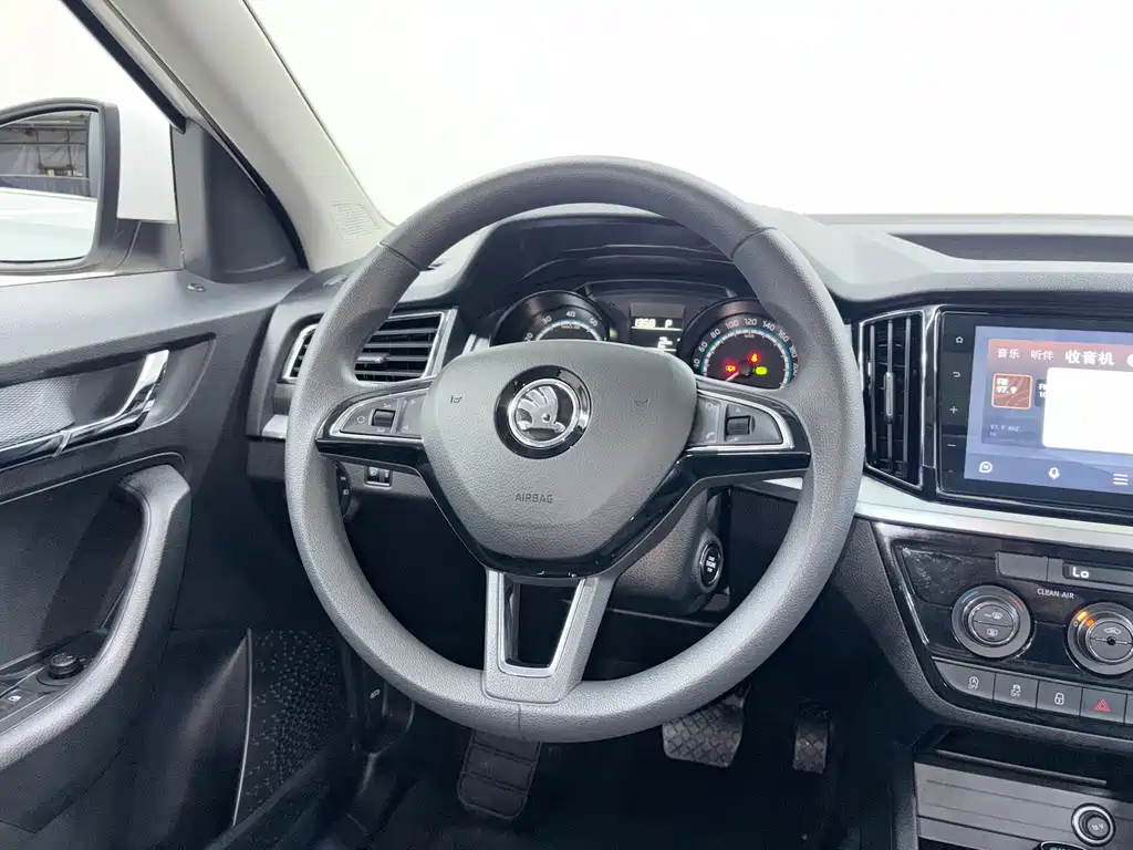 Skoda Kamiq 2024 — фото 12