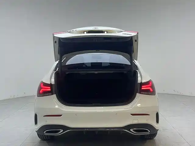 Mercedes-Benz A-Class 2023 — фото 19