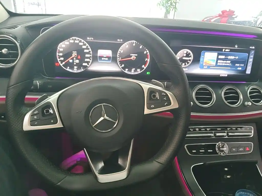 Mercedes-Benz E-Class 2018 — фото 3