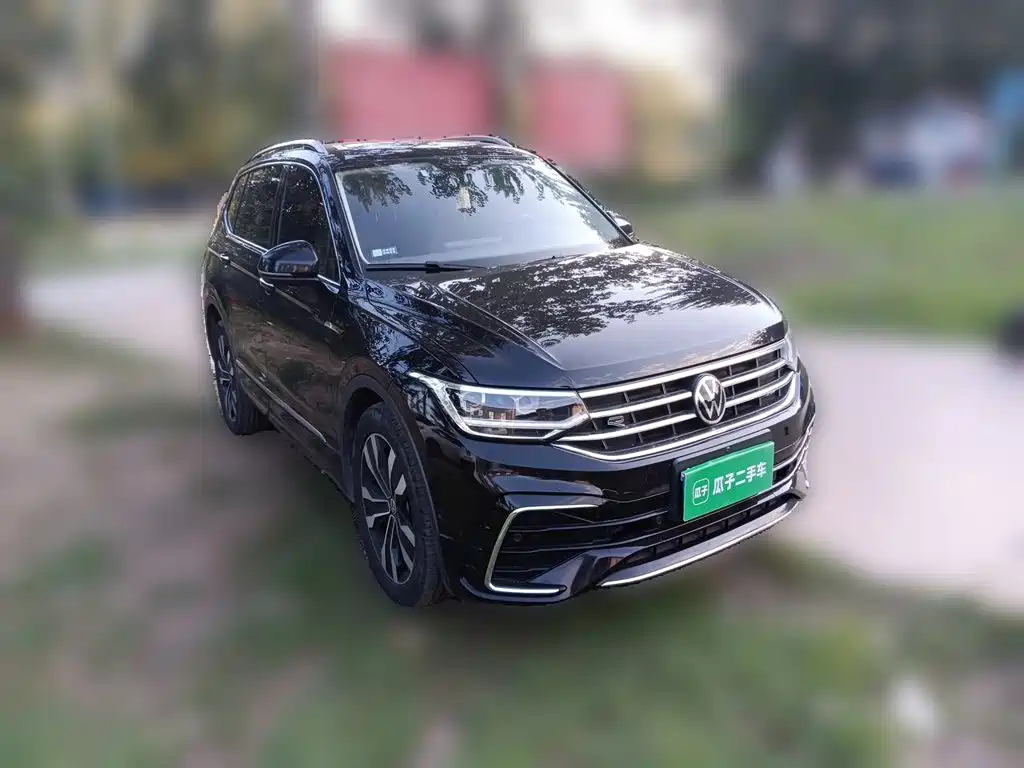 Volkswagen Tiguan L 2022 — фото 3