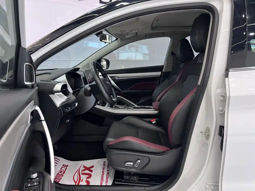 Geely Binyue 2022