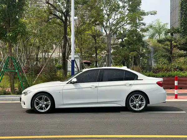 BMW 3 Series 2017