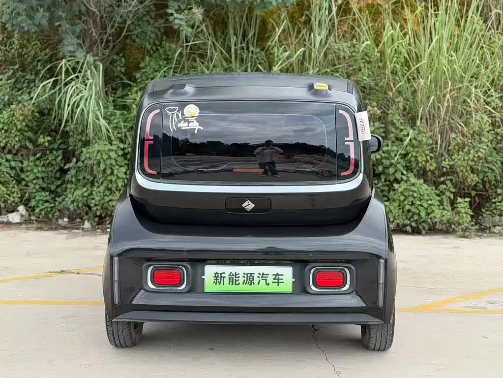 Baojun Kiwi EV 2023 — фото 9