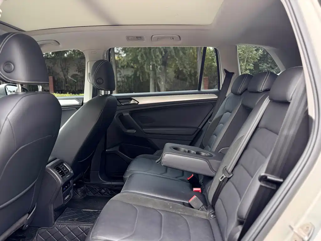 Volkswagen Tiguan L 2019 — фото 22