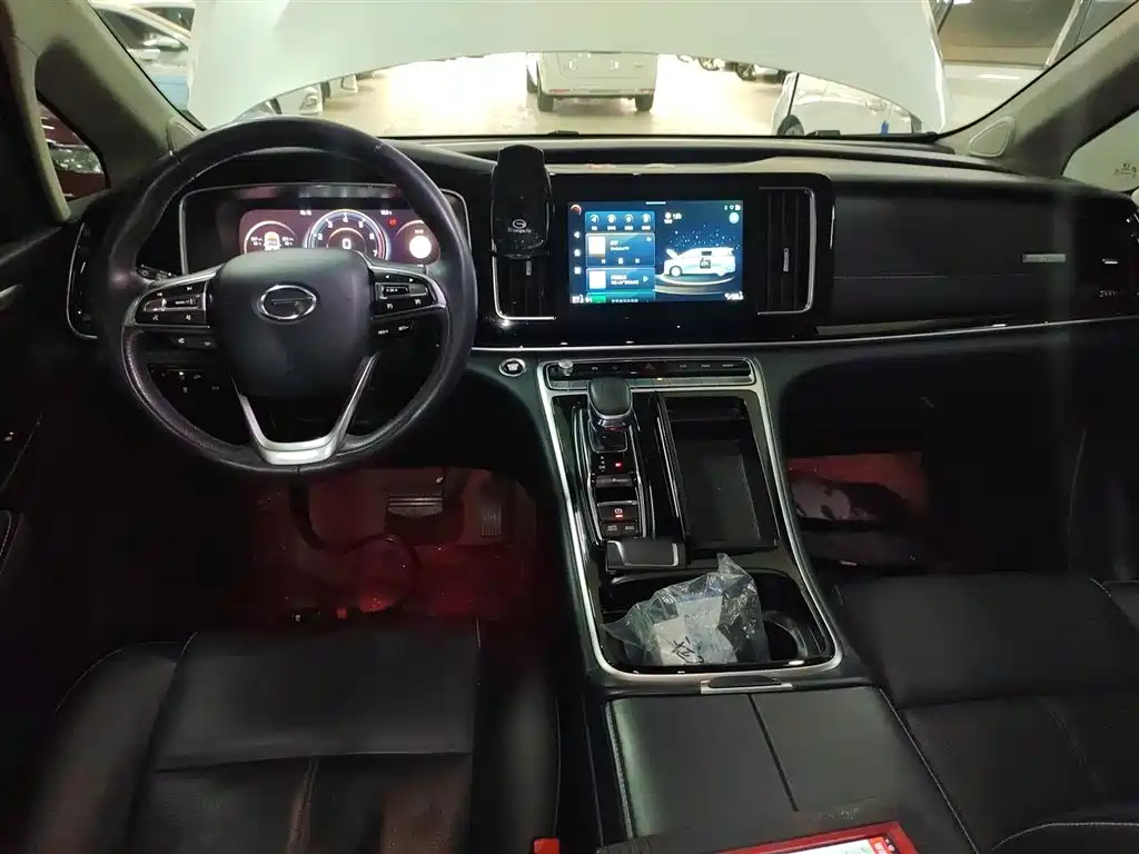 GAC Motor Trumpchi M8 2021 — фото 12
