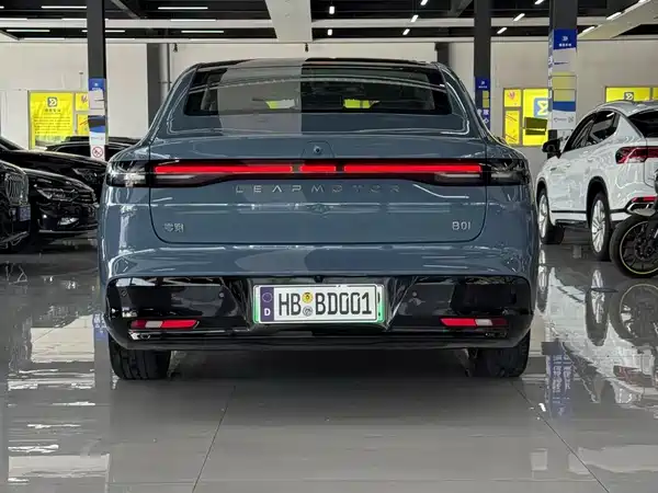 Leapmotor B01 2025