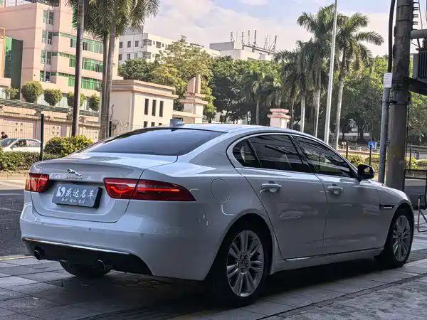 Jaguar XEL 2019