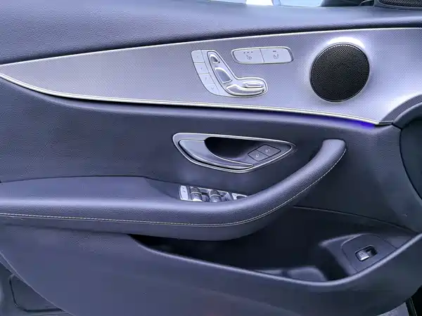 Mercedes-Benz E-Class 2020