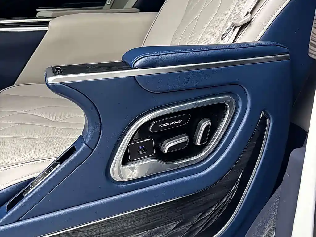 GAC Trumpchi M8 2022 — фото 15