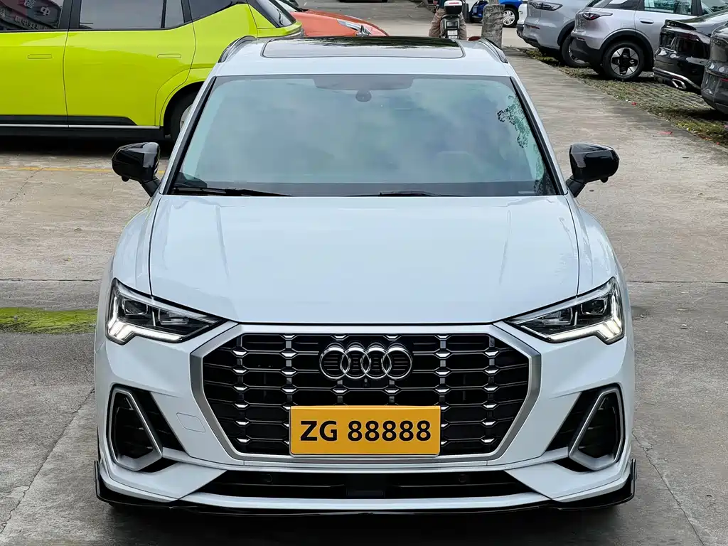 Audi Q3 2022